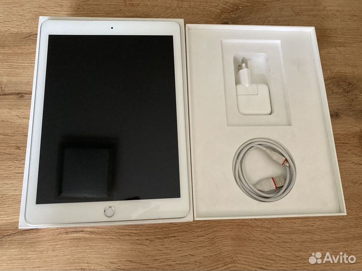 iPad 6 (2018) 32 GB Silver