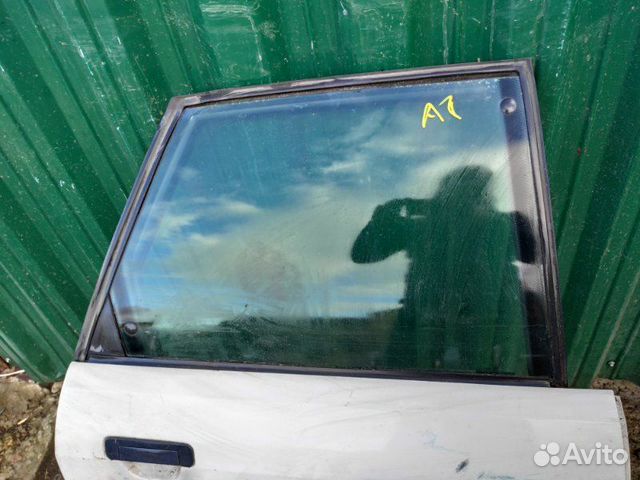 Стекло дверное заднее правое Audi 80 B4 1991-1996