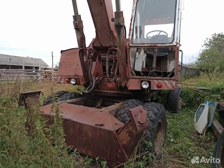 Экскаватор Эо3323 разбор