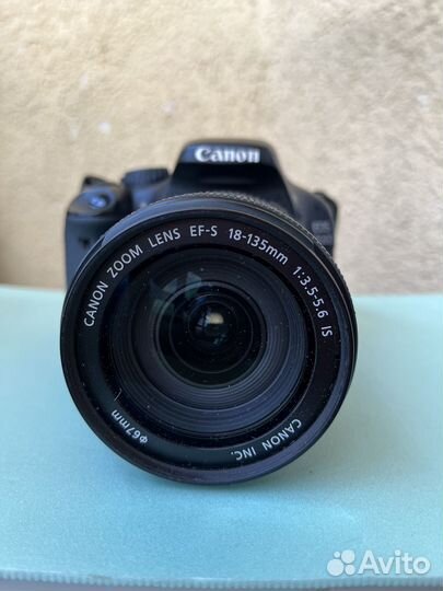 Зеркальный фотоаппарат canon 550d