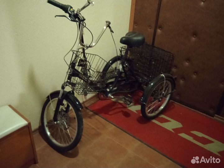 Трехколесный велосипед для взрослых