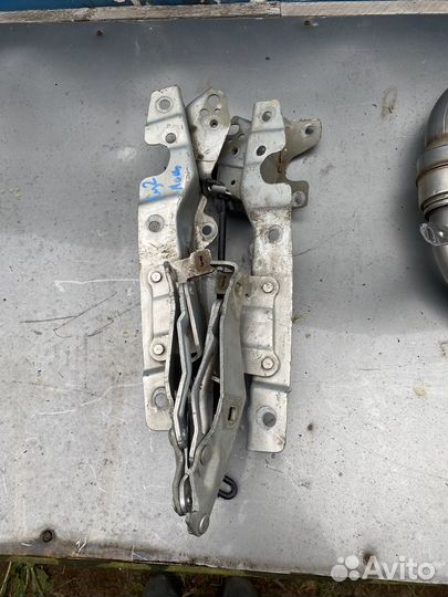 Renault scenic 2 петли капота