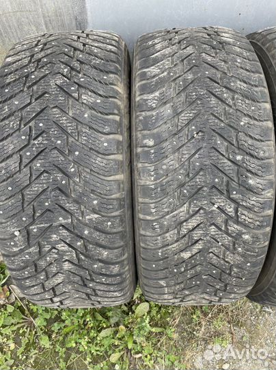 Nokian Tyres Hakkapeliitta 8 SUV 285/60 R18