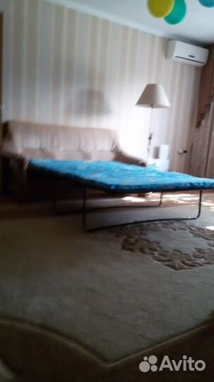 Диван прямой раскладной бу