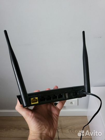 Wifi роутер D-Link DIR-825