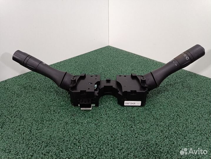 Подрулевой переключатель Renault Fluence