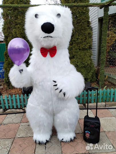 Ростовой костюм белого медведя