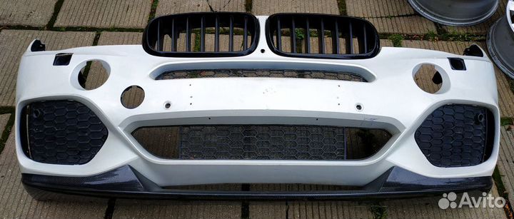 Бампер передний с карбоном BMW X5 кузов F15 M pack
