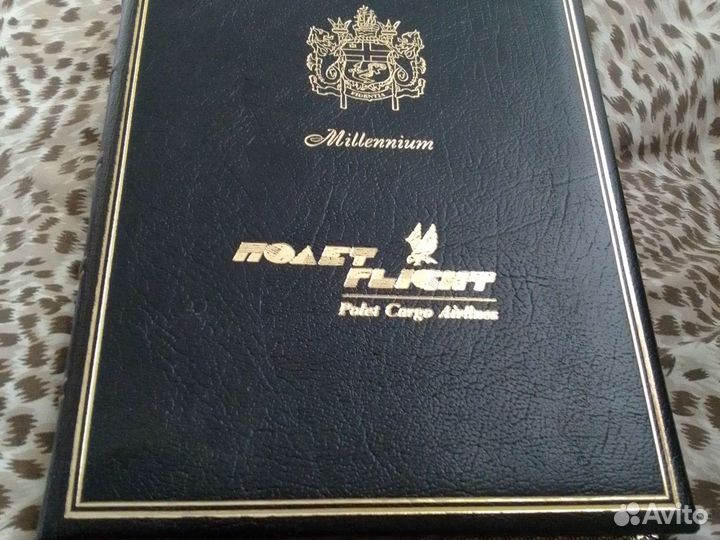 Бизнес-блокнот для коллекционирования за 2000 год