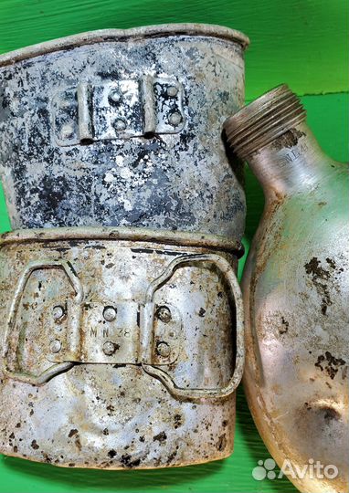 Фляга алюминиевая немецкая и 2 кружки