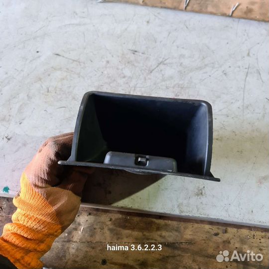 Бардачок левый haima m3