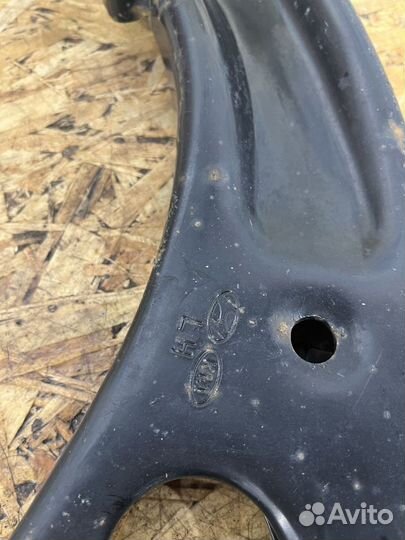 Рычаг передний прав Хендай Элантра MD