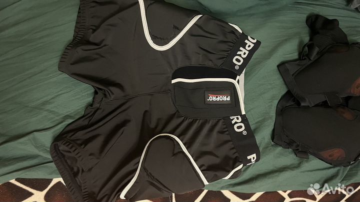 Защитные горнолыжные шорты