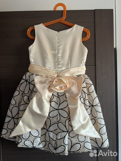 Платье для девочки 110