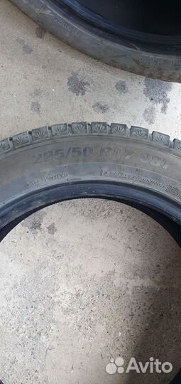 Kumho WinterCraft Ice Wi51 225/50 R17