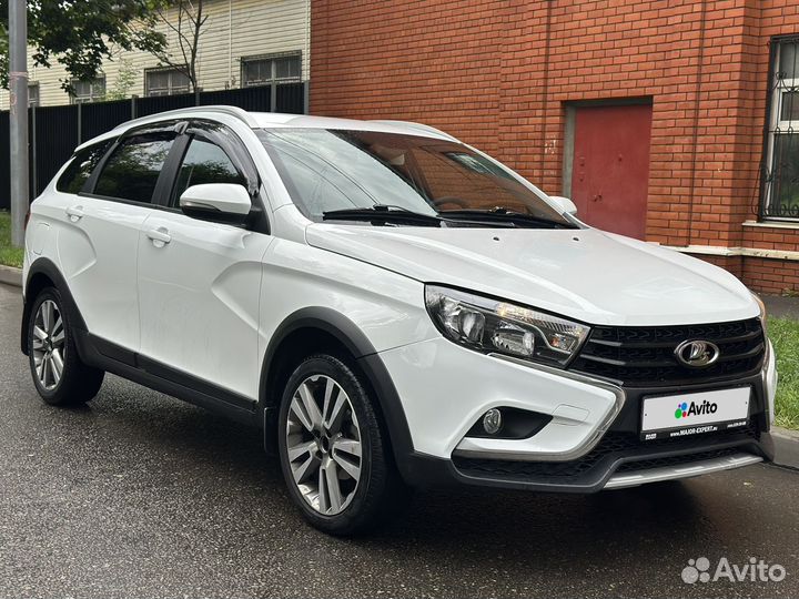 LADA Vesta Cross 1.8 AMT, 2018, 46 300 км