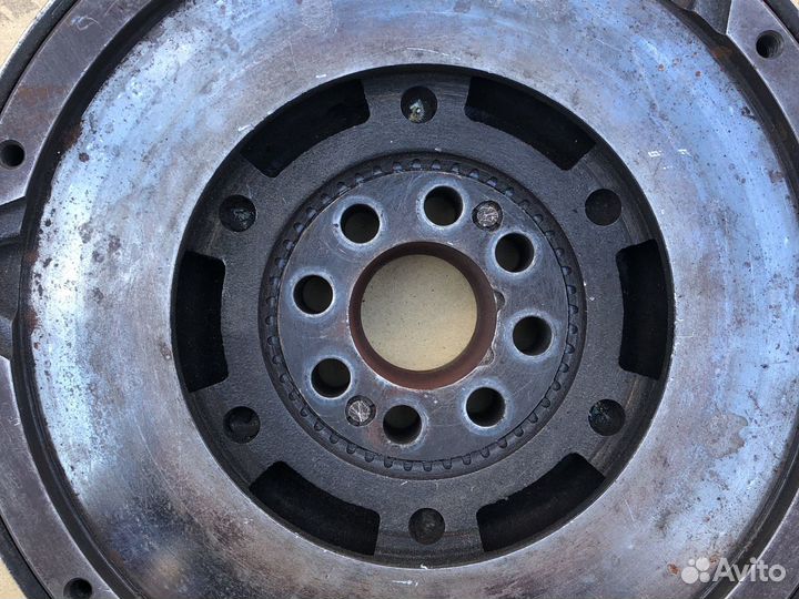 Маховик демферный сцепление BMW 3 M47 2.0 otdi