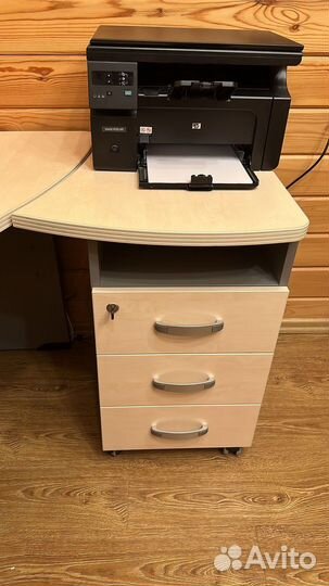 Угловой письменный стол дэфо