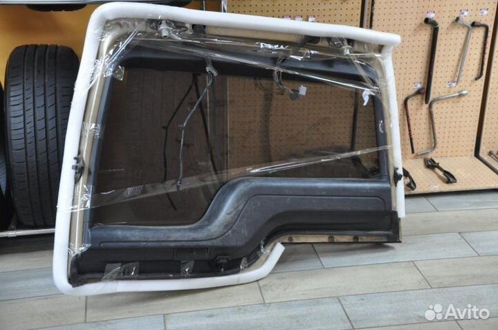 Дверь багажника Land Rover Discovery L319 AJD