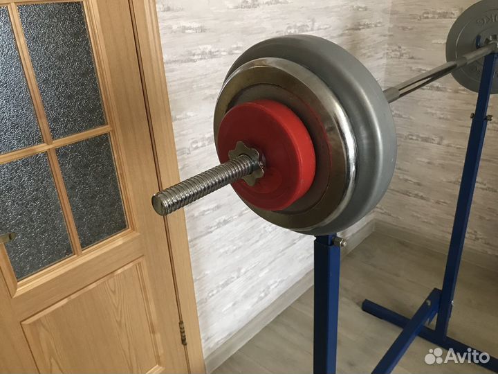 Стойка для штанги