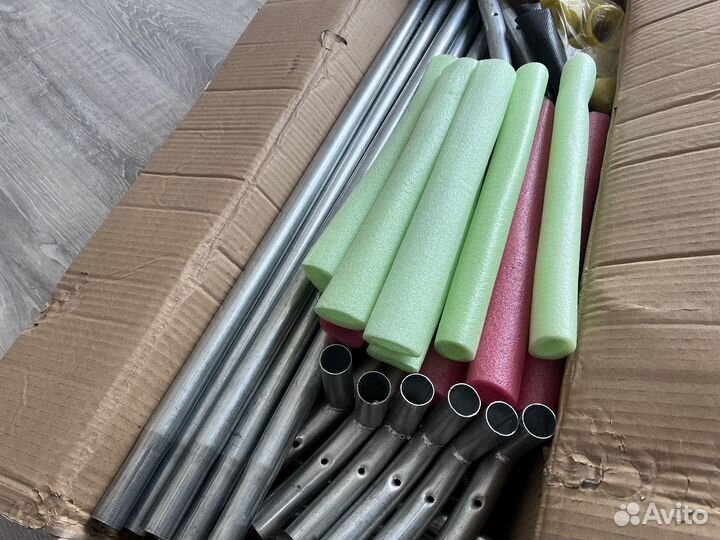 Дeтcкий батут c ceткой и диаметром 140см