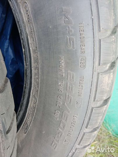 Cooper Zeon XST-A 235/60 R16