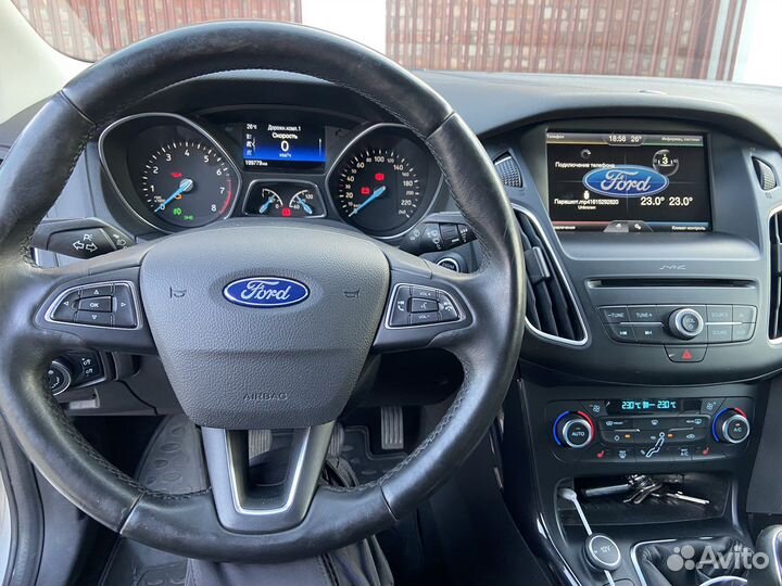 Ford Focus 1.6 МТ, 2015, 199 000 км