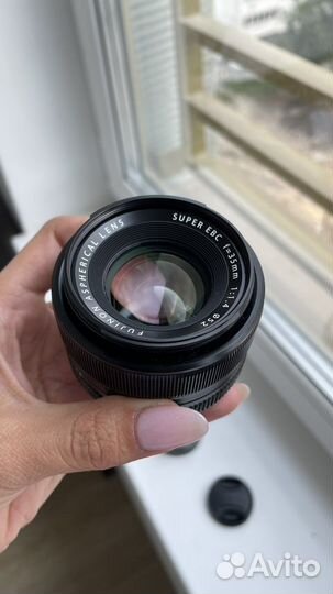 Объектив fuji 35mm 1.4