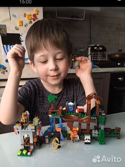 Конструктор майнкрафт (lego аналог)