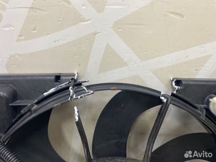 Диффузор радиатора Hyundai Solaris 2 HCR до