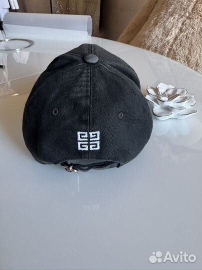 Кепка Givenchy, оригинал