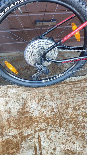 Велосипед GT avalanche elite 2021 27.5