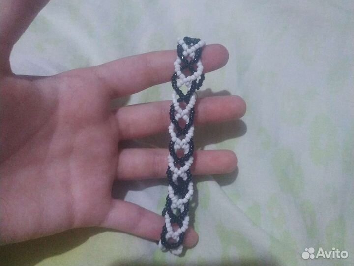 Браслет из бисера