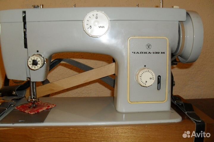 Швейная машинка чайка бу