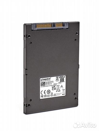 KingSton 256 GB KC600 2.5