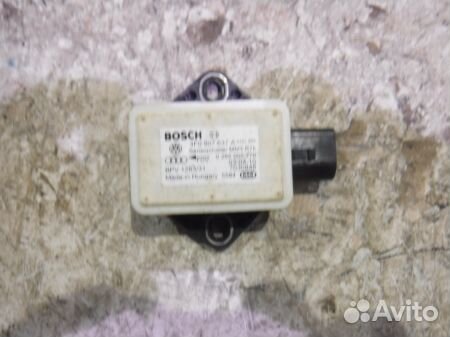 Датчик ускорения Ауди RS6 C6