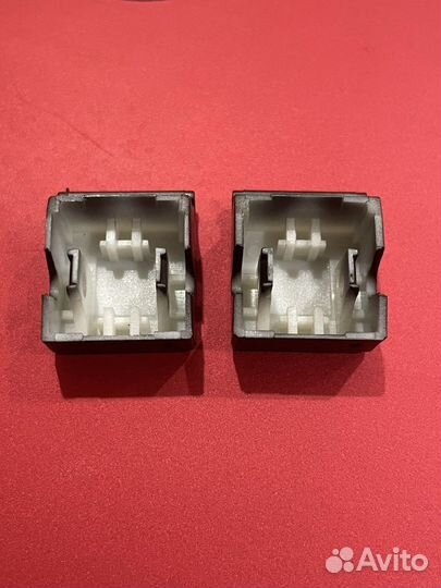 Кнопка стеклоподъемника на Opel astra h 2шт