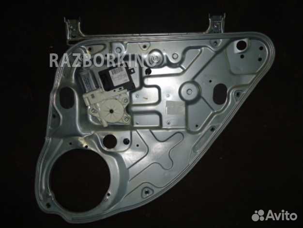 Стеклоподъемник электрический задний правый 152797