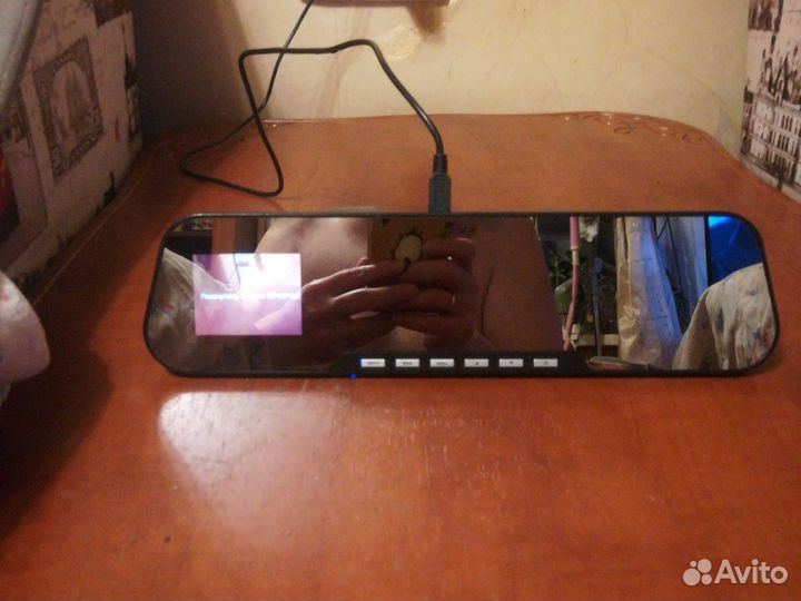 Видеорегистратор на зеркало