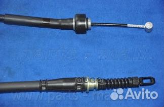 Трос стояночного тормоза центральный PTA158 Par