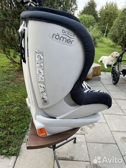 Автокресло britax romer trifix SMART zebra