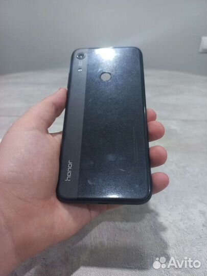 Honor 8A + чехол в подарок