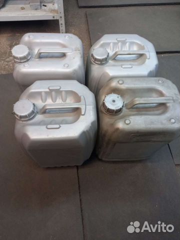 Канистра для бензина 20л