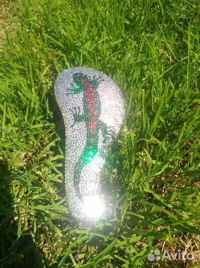 Зеркало и расческа