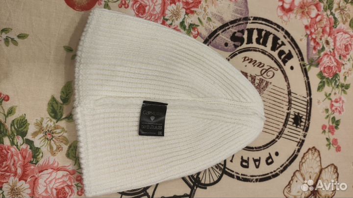 Новая мужская шапка