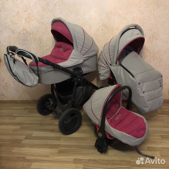 Коляска zippy sport 3 в 1 почти новая