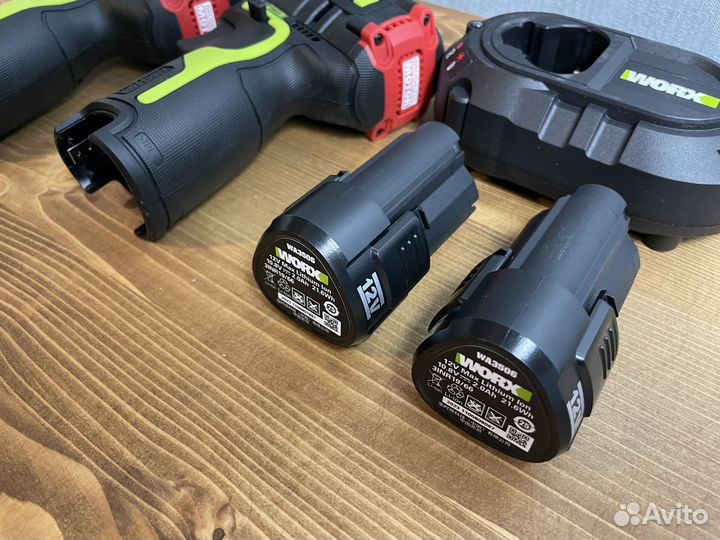 Набор шуруповёрт + винтовёрт Worx 12 В