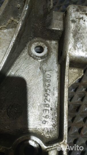 Кронштейн генератора Samand Iran Khodro