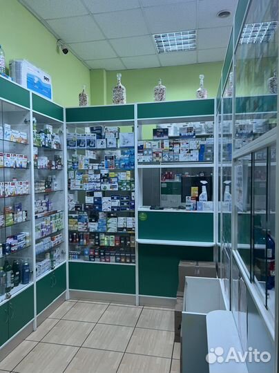 Фармацевт, провизор