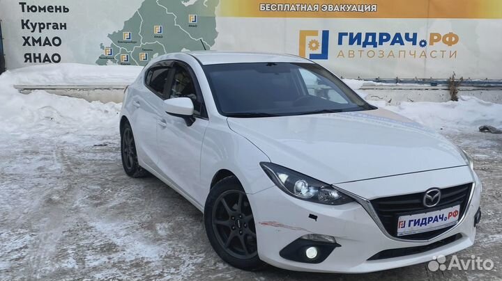 Накладка на решетку радиатора левая Mazda Mazda 3